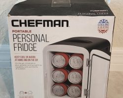 L05 - Chefman Portable Personal Fridge